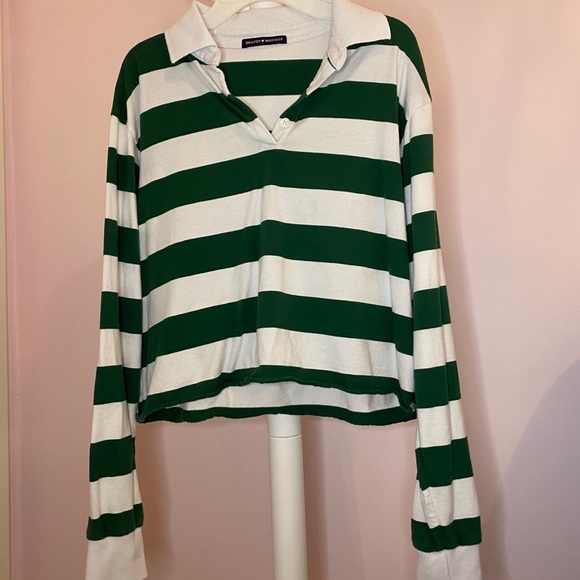 Green and White Collared Long Sleeve - Picture 1 of 2